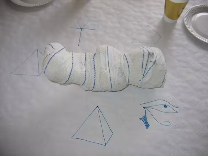 Pyramide momie