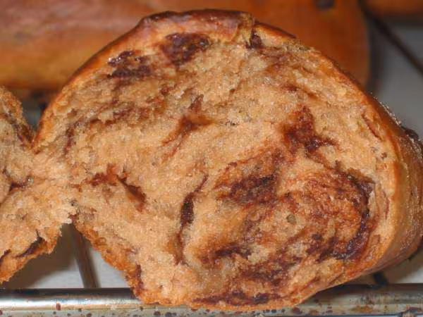 Petits pains au lait et chocolat au levain liquide de polange