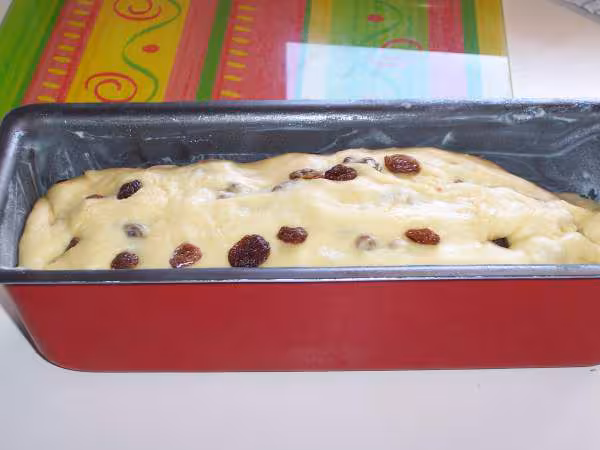 Brioche aux raisins