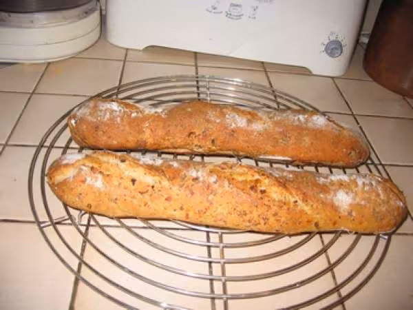 Baguettes au bacon oignons et gruyere