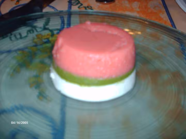 Gateau de tomate mozzarella au coeur vert