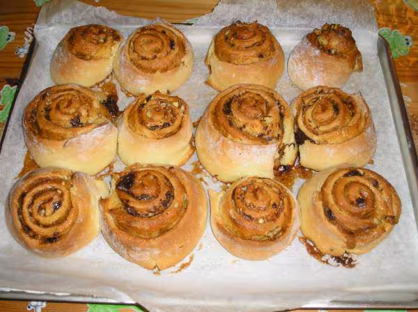 Cinnamon rolls