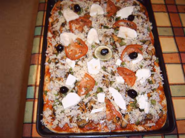 Une autre de mes pizzas au fruits de mer et crabe