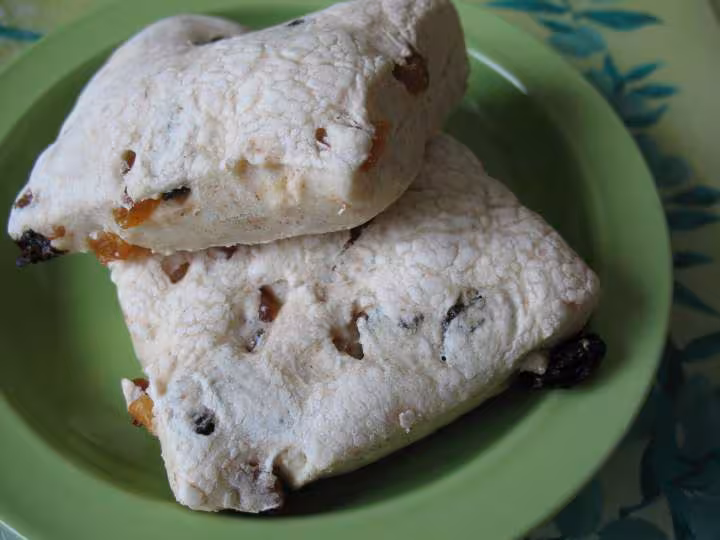 Petits pain aux raisins