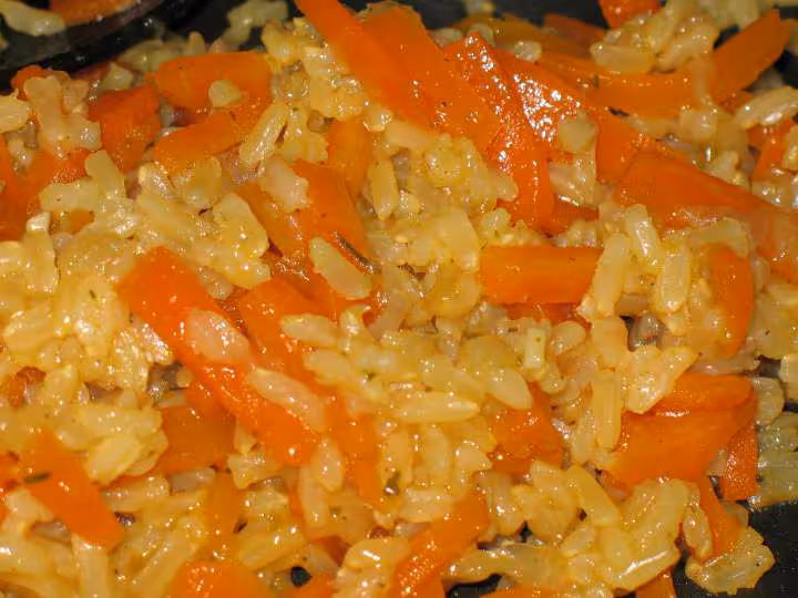 Risotto de riz complet oignons carotte