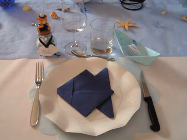 Decoration tables