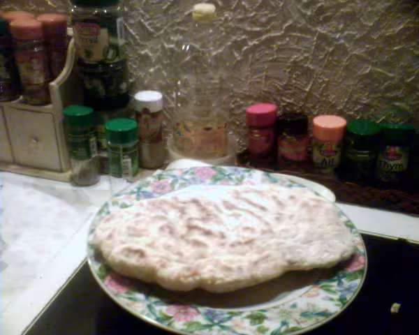 Cheese naan
