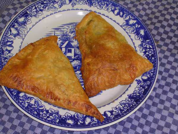 Chausson aux epinards et aux noix