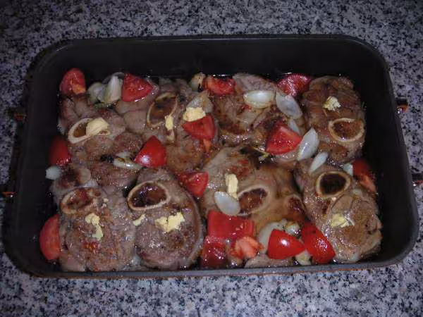 Jarrets de veau prets a etre enfournes