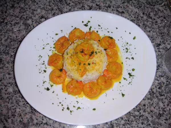 Ragout de gambas a la creme de safran 1er service