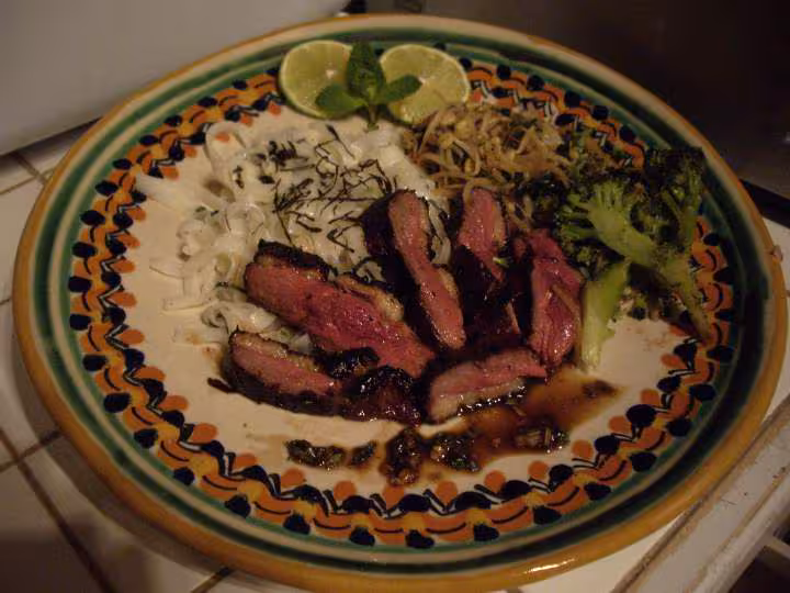 Canard chengdu grille