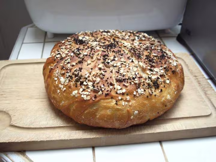 Pain levain nigelles avoine tournesol