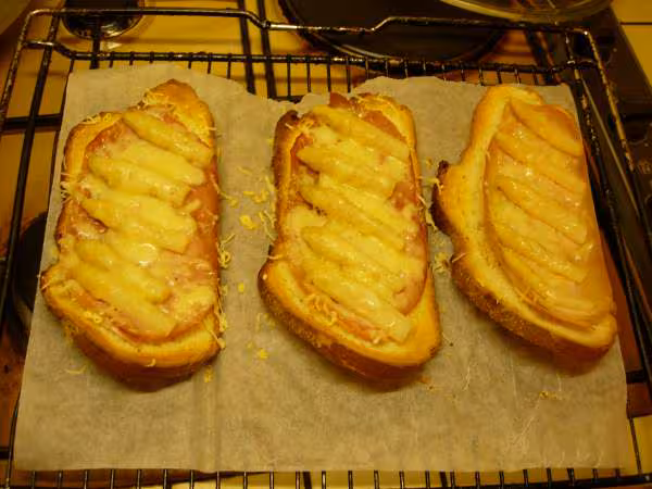 Tartines aux asperges