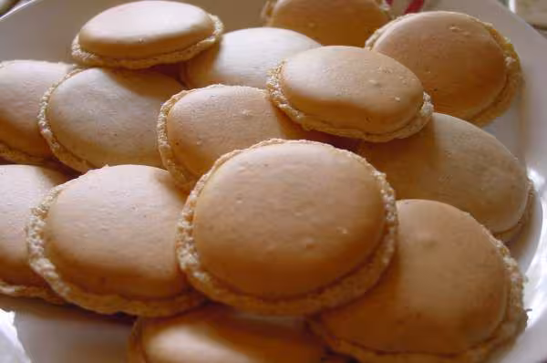 Macarons amandes noisettes
