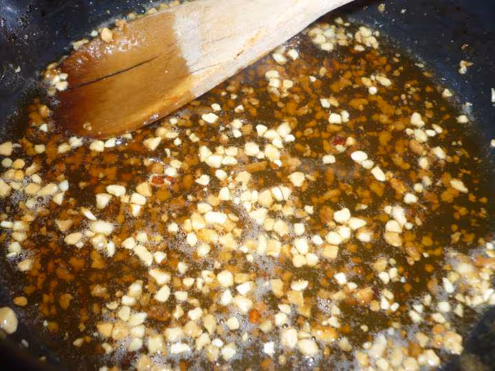 Douillons aux pommes caramel aux eclats de noisettes