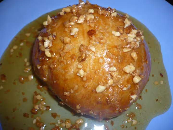 Douillons aux pommes caramel aux eclats de noisettes