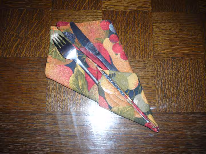 Pliage serviette le range couverts