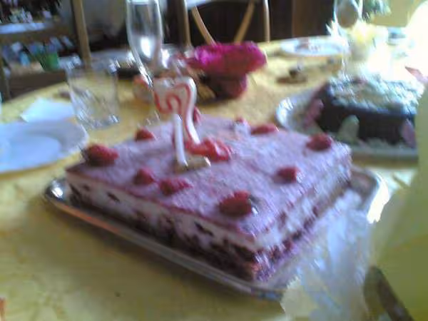 Gateau mousseux aux fraises