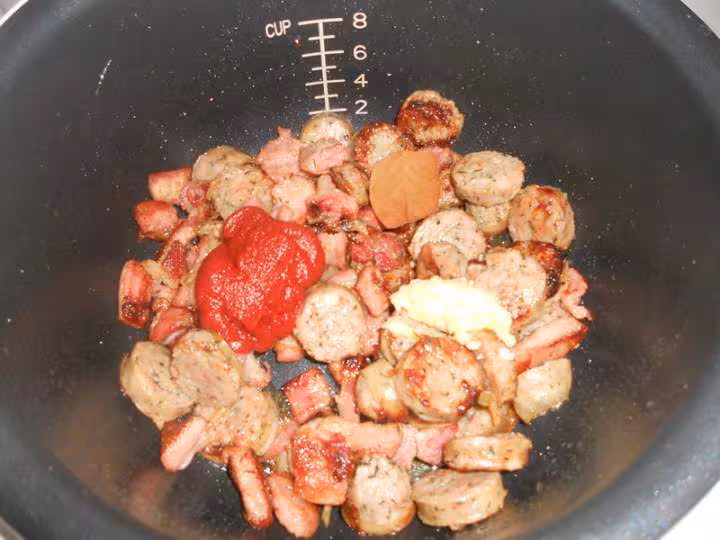 Lentilles aux saucisses et au lard