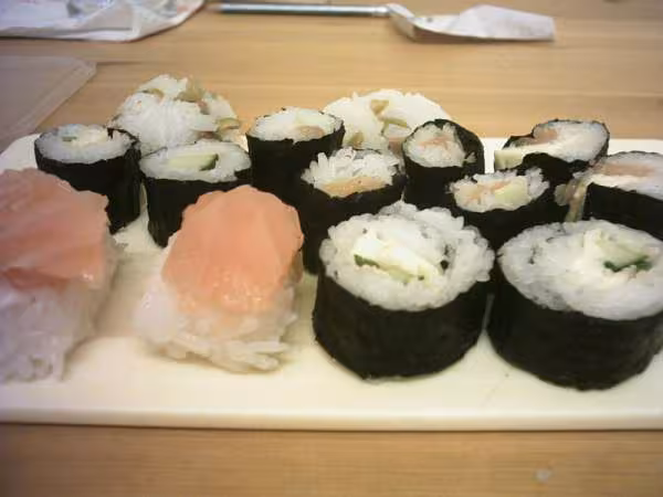 Sushis varies