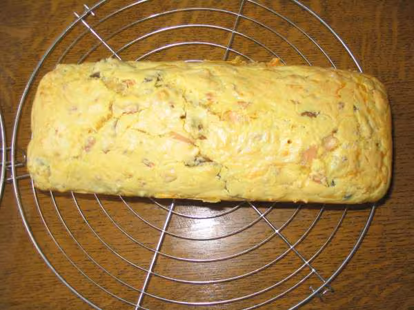Cake sale maison poulet lardons champignons emmental