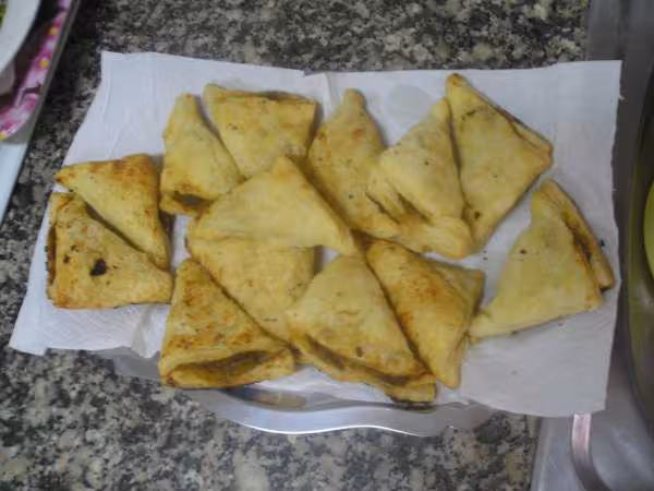 Chausson a la creme et a la viande hachee
