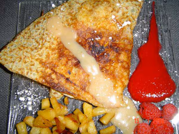 Crepe pomme caramel demi sel