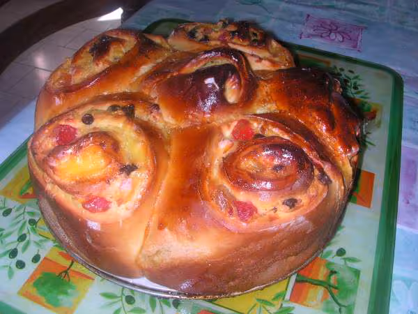 Brioche au fruit confit et chocolat