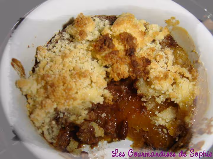 Crumble abricot chocolat praline