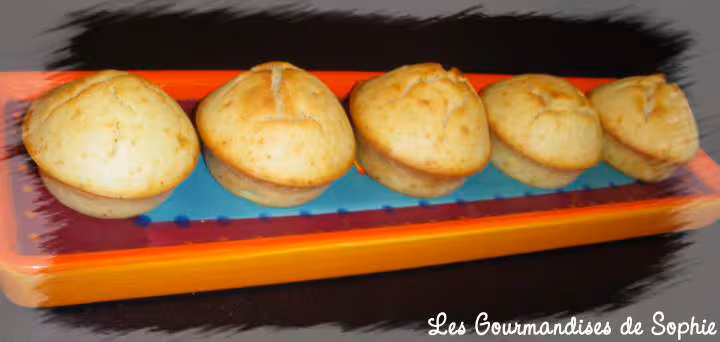 Magdalenas au citron et a l huile d olive fourrees chocolat framboise
