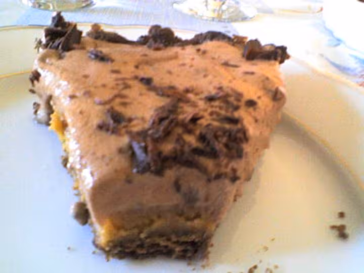 Part de tarte chocolat au lait caramel