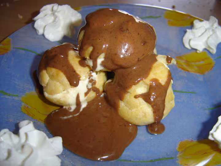 Profiteroles