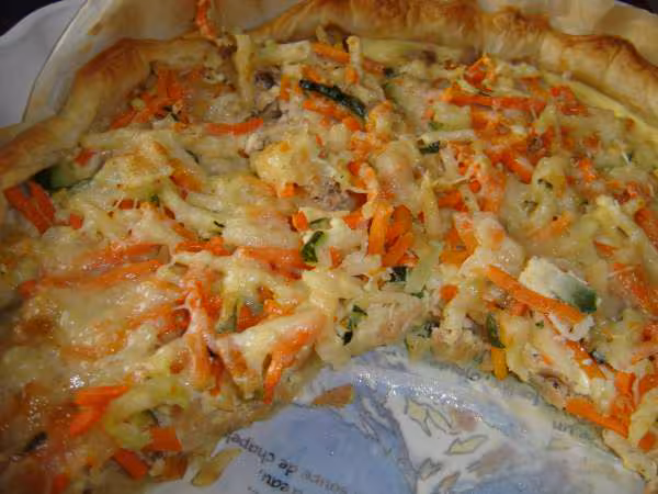 Tarte au thon et a la julienne de legumes
