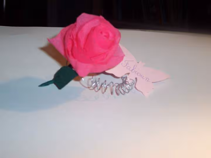 Marque place en forme de rose