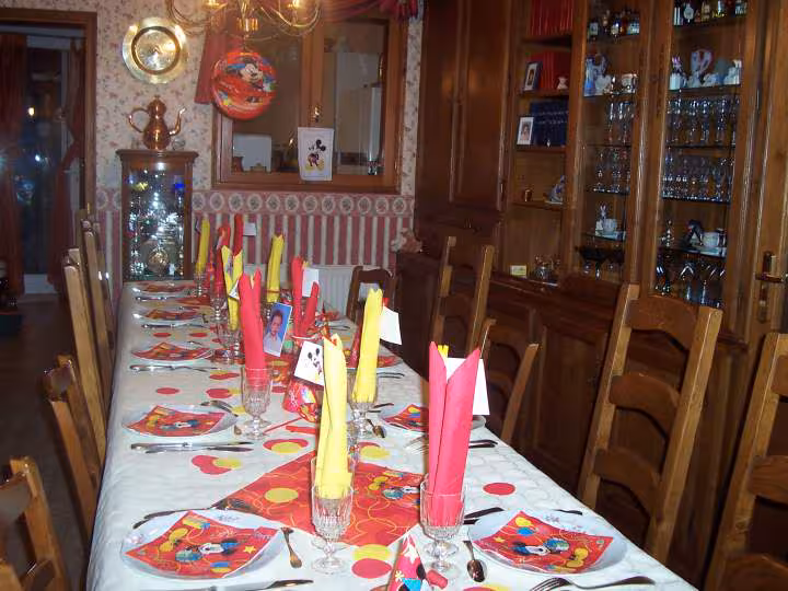 Tables de fete mickey