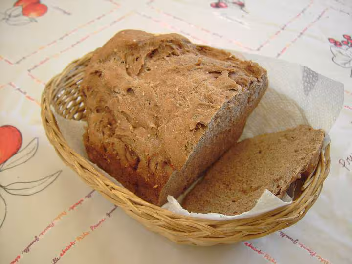 Pain aux graines de carvi
