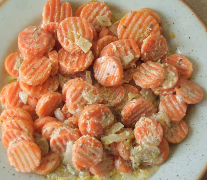 Carottes a la creme et au vin blanc