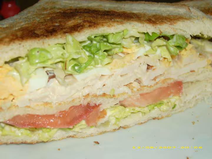 Club sandwich de plus pres