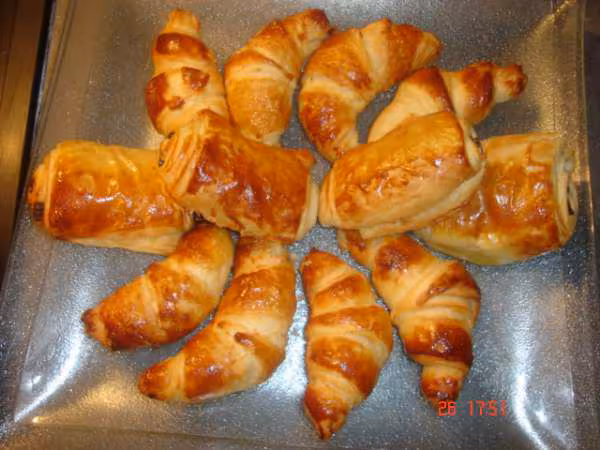 Pain au chocolat et croissant flore88
