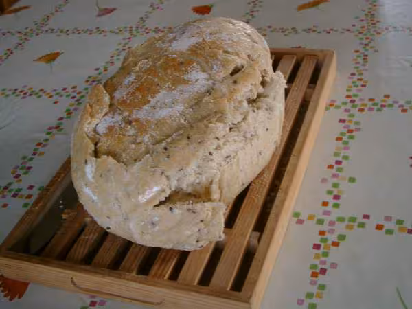 Pain aux cereales cuit en cocotte