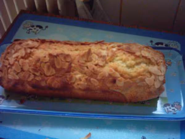 Grand cake aux amandes