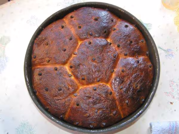 Resultat de ma 1ere brioche un peu trop cuite mais excellente
