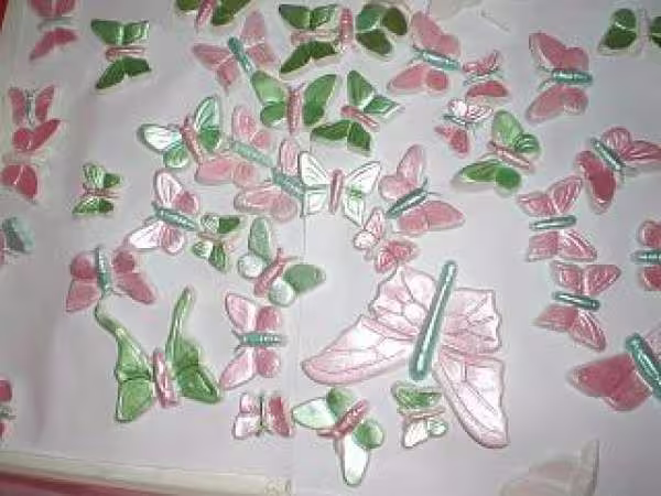 Papillons en platre pour deco table