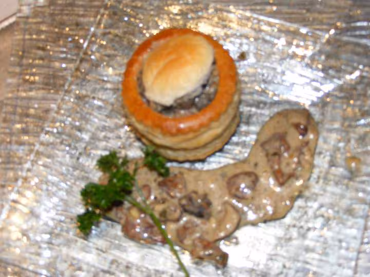 Bouchees aux escargots