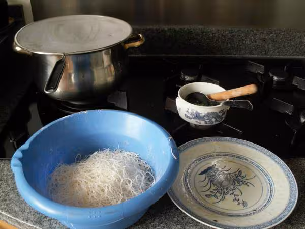 Banh hoi tout disposes
