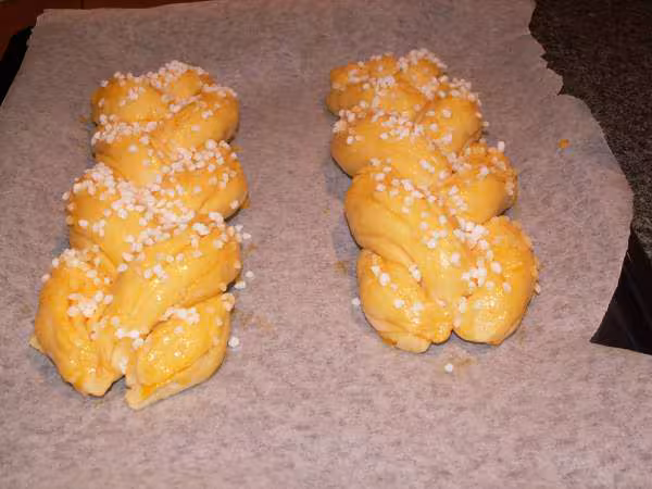 Brioches tressees recette amienoise