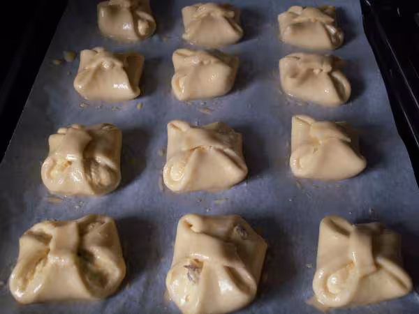 Briochettes au fromage blanc avant cuisson
