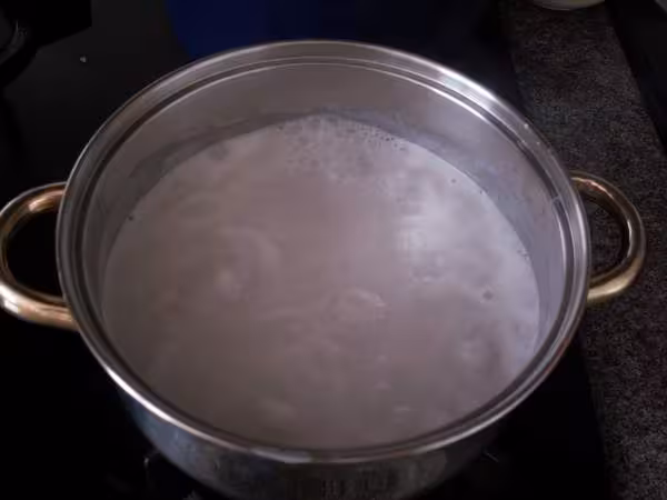 Che chuoi lait de coco et bananes