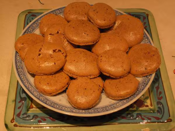 Macarons au cafe