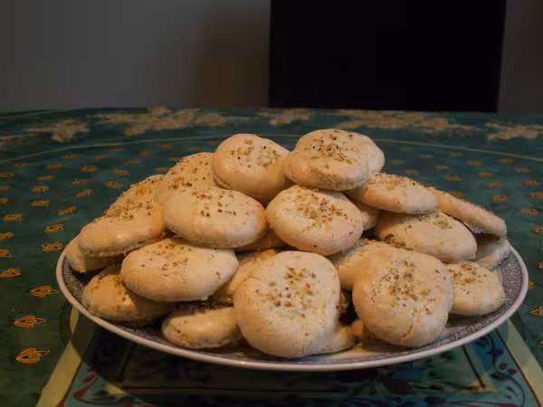 Macarons aux pistaches prets a deguster